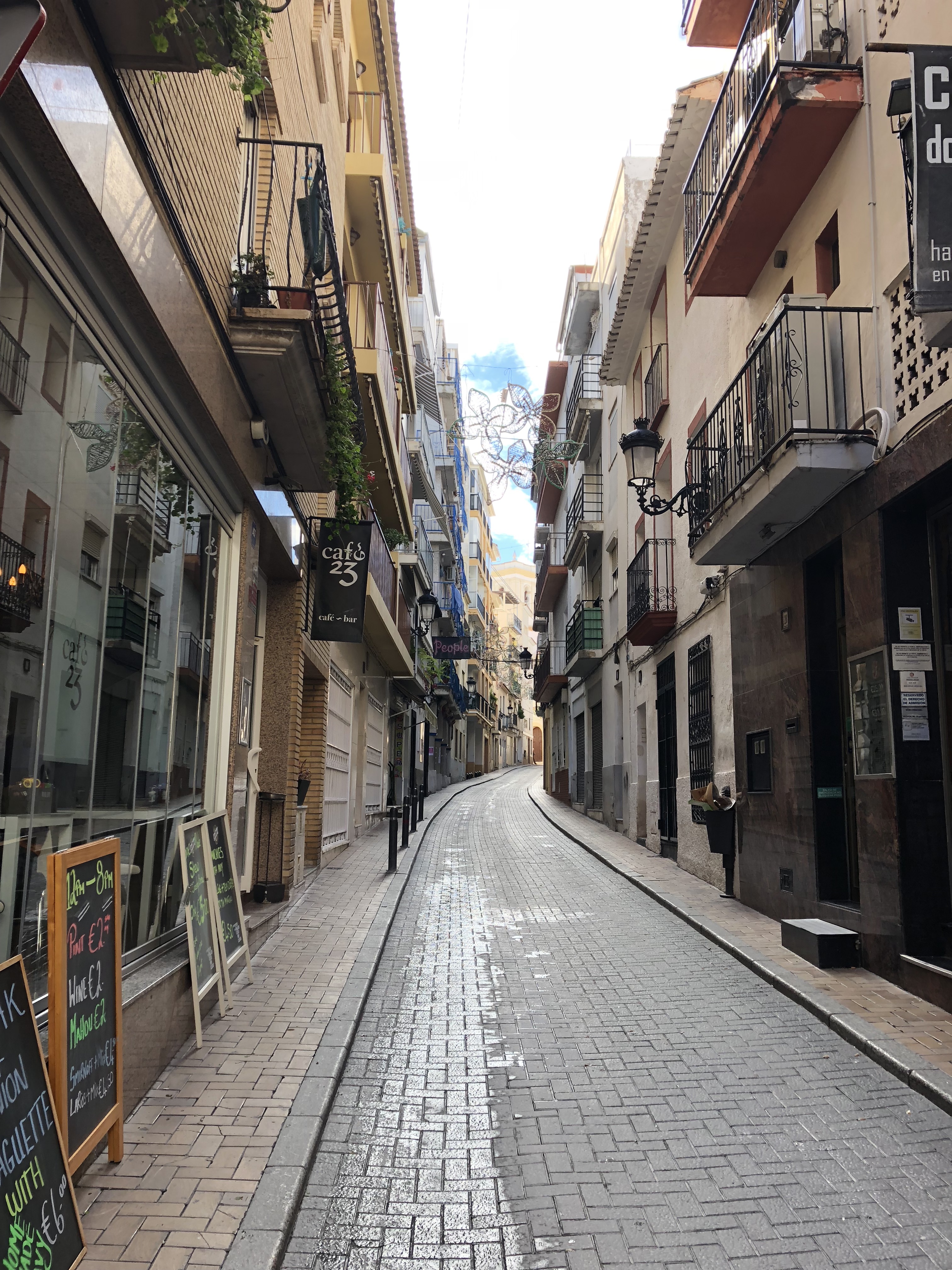 9dFpWWf%SQaC11RwLO8j5A