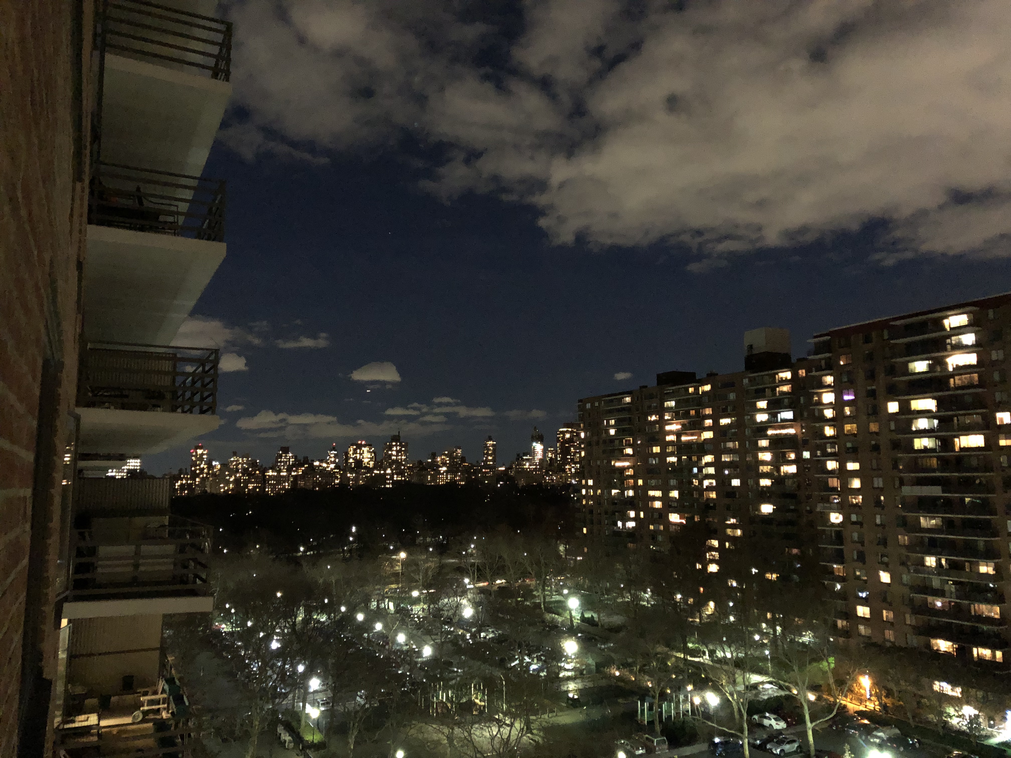 keGLzZtxTEGatD7MNKkXiQ