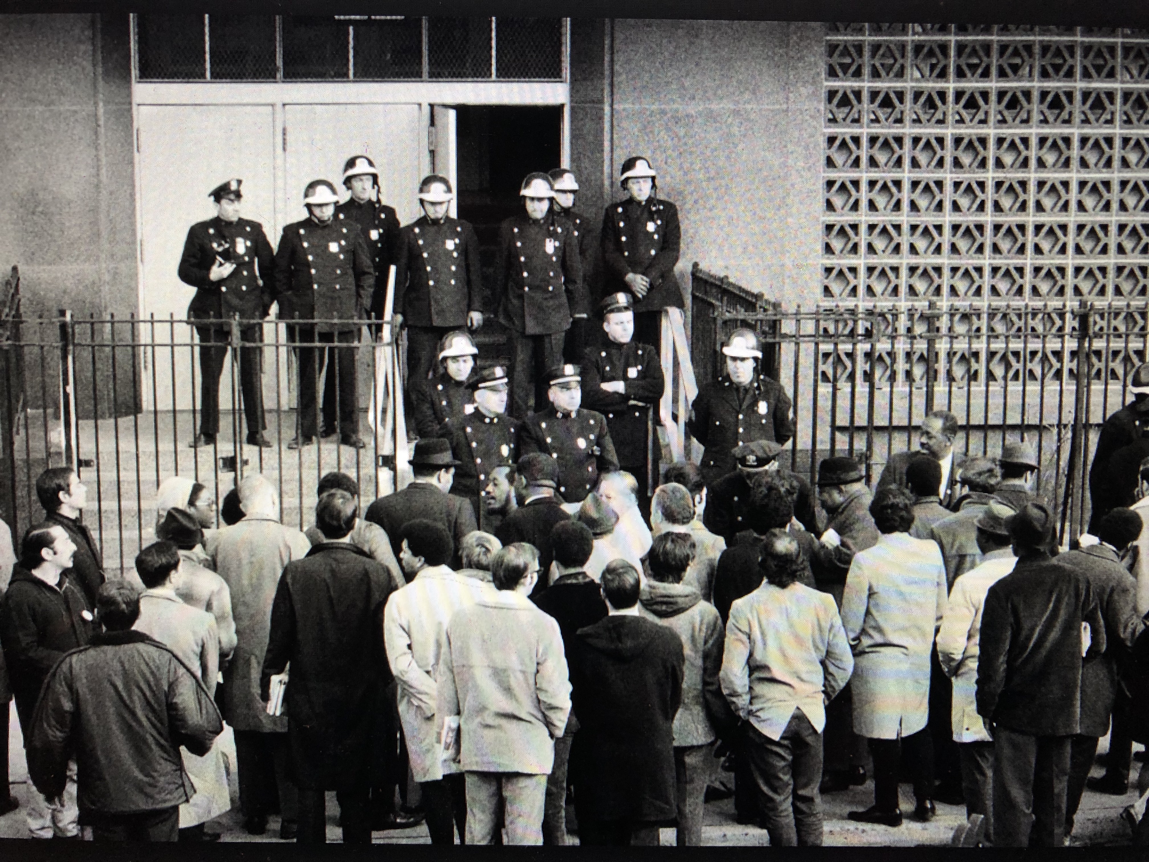 J4CisY0LT5SnkqUMjX0vYg